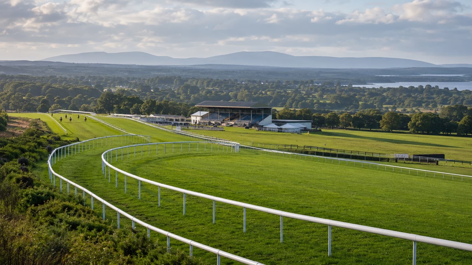 Ballinrobe racecourse lay betting course artwork